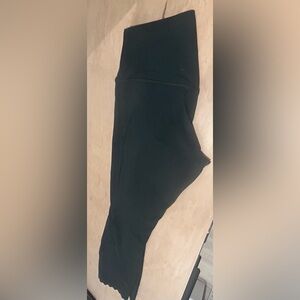 Lululemon 23” Scalloped Leggings